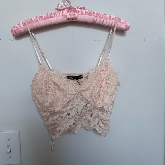NWT Zara Delicate Lace Crop Top in Soft Blush Bralette dainty coquette M - Picture 2 of 5